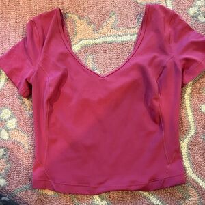 Lululemon Women's V-Neck Top in Red